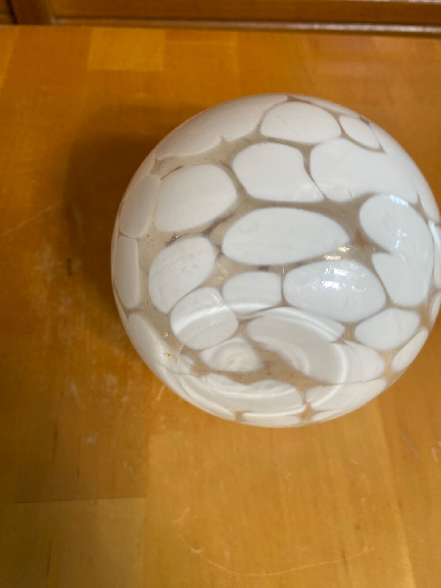Murano speckled glass ball vase, vintage soliflore.