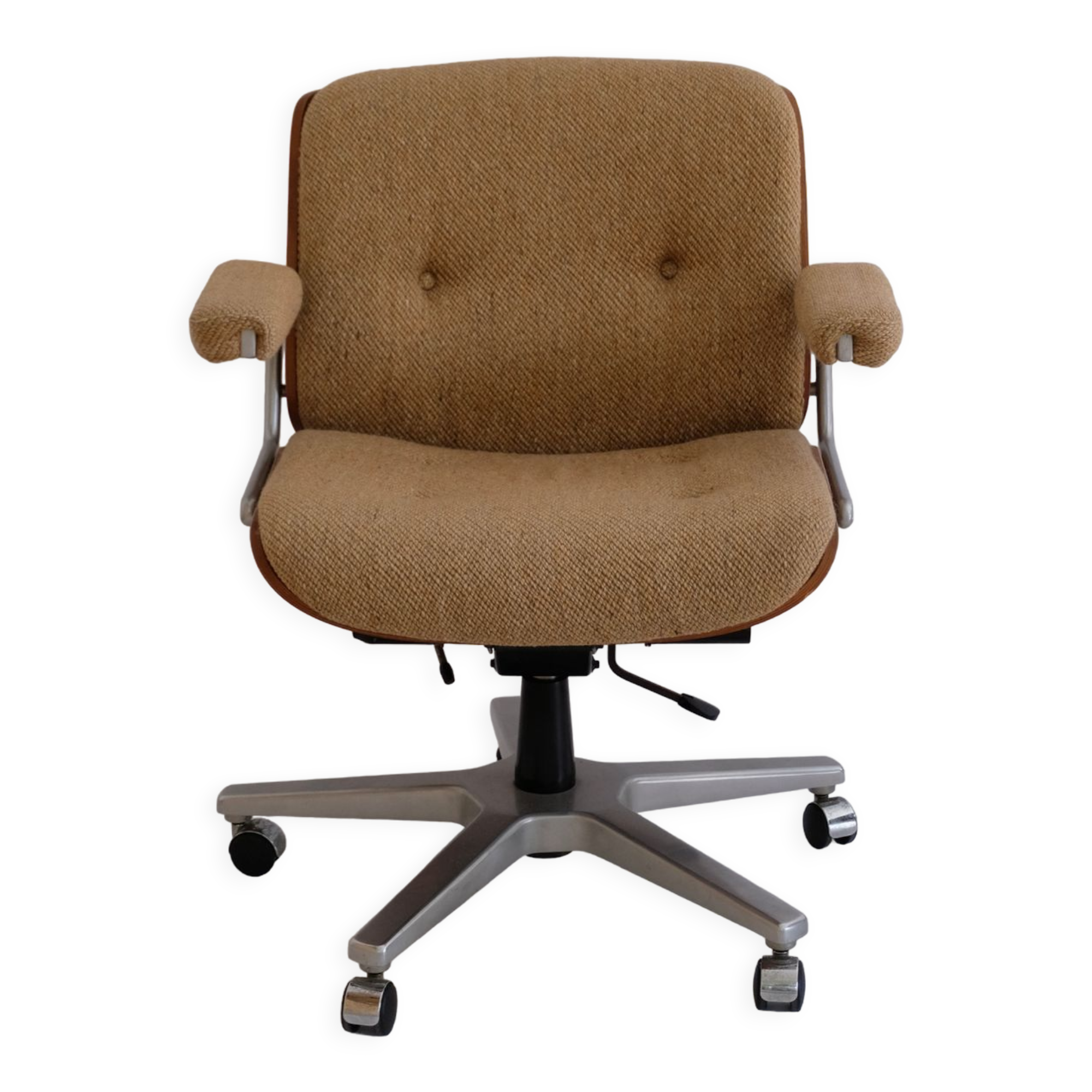 Giroflex office chair