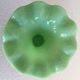 Vase opaline vert jade