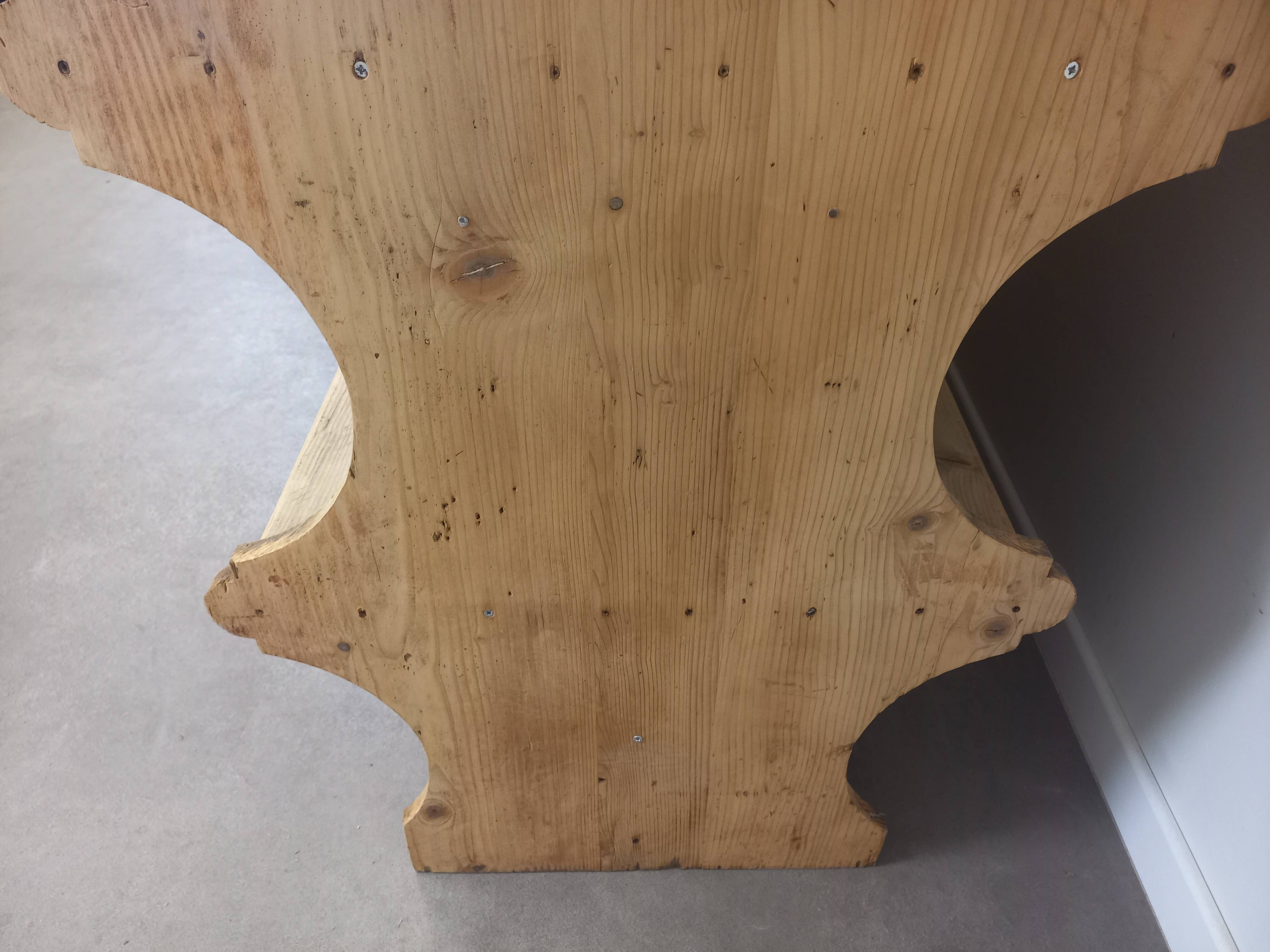 Large commercial shelf