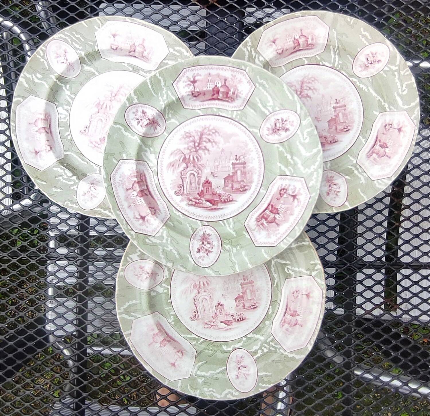 Set of 4 antique plates - Creil & Montereau - Opaque porcelain -