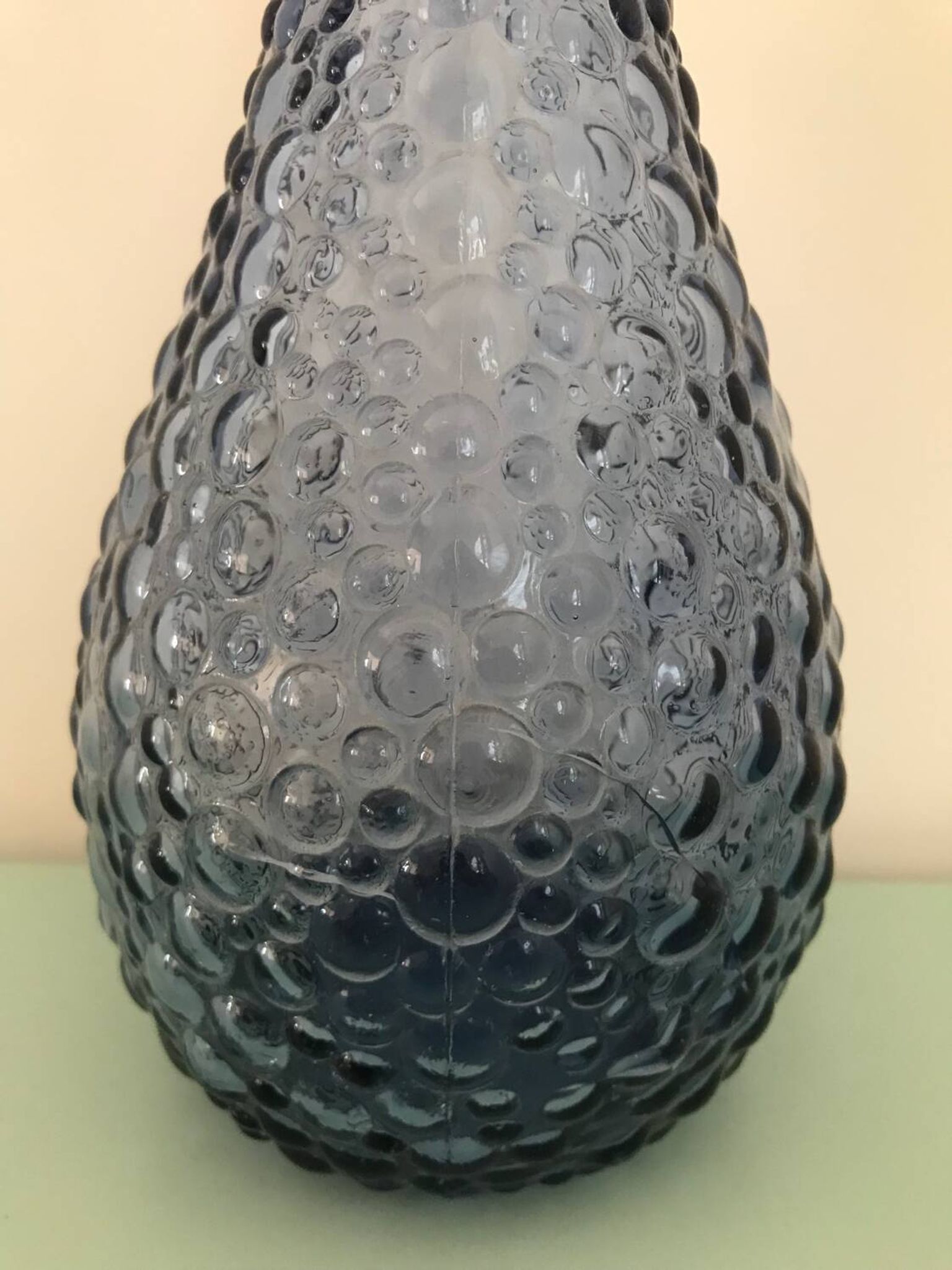 Carafe empoli violet mauve petits bulles hobnail