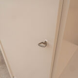Asymmetrical cabinet