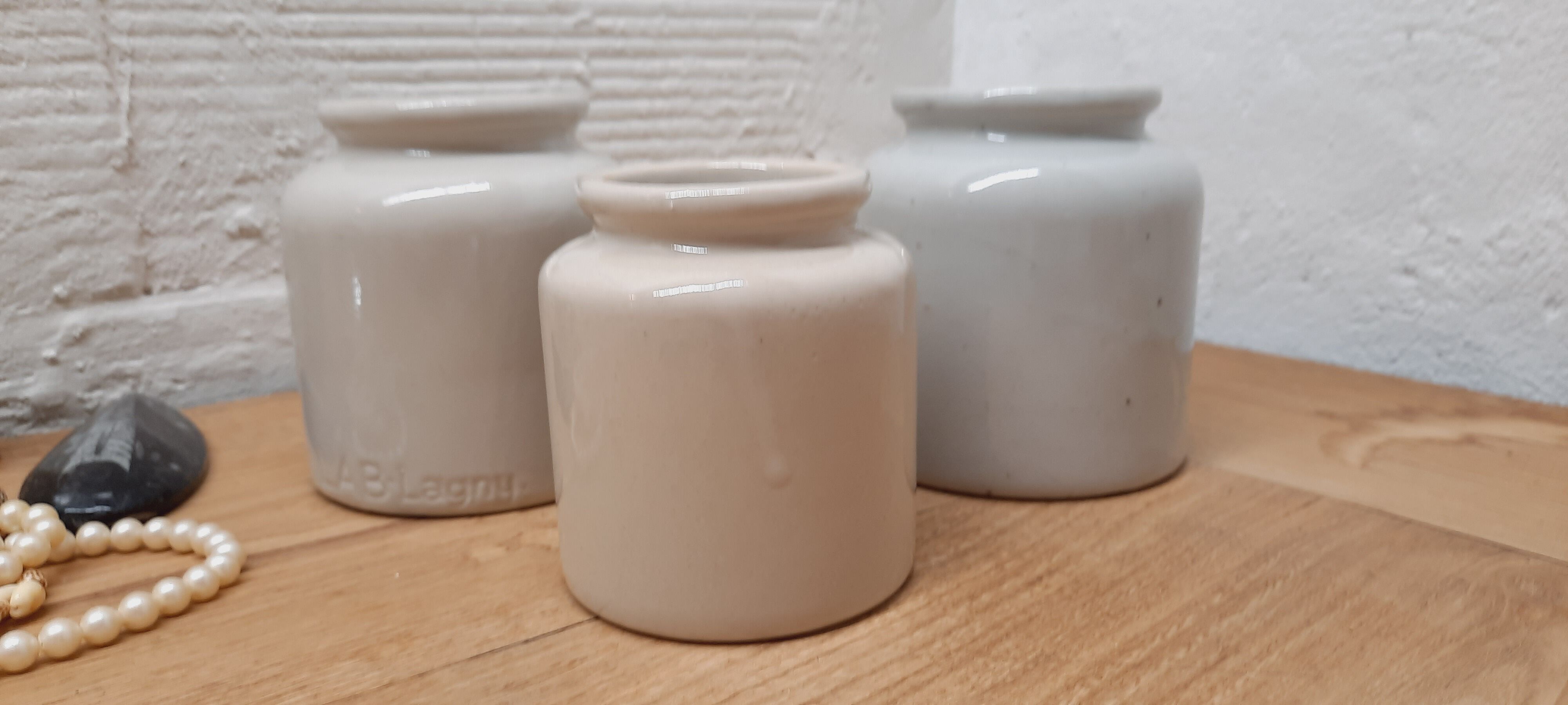 Lot 3 old sandstone pots