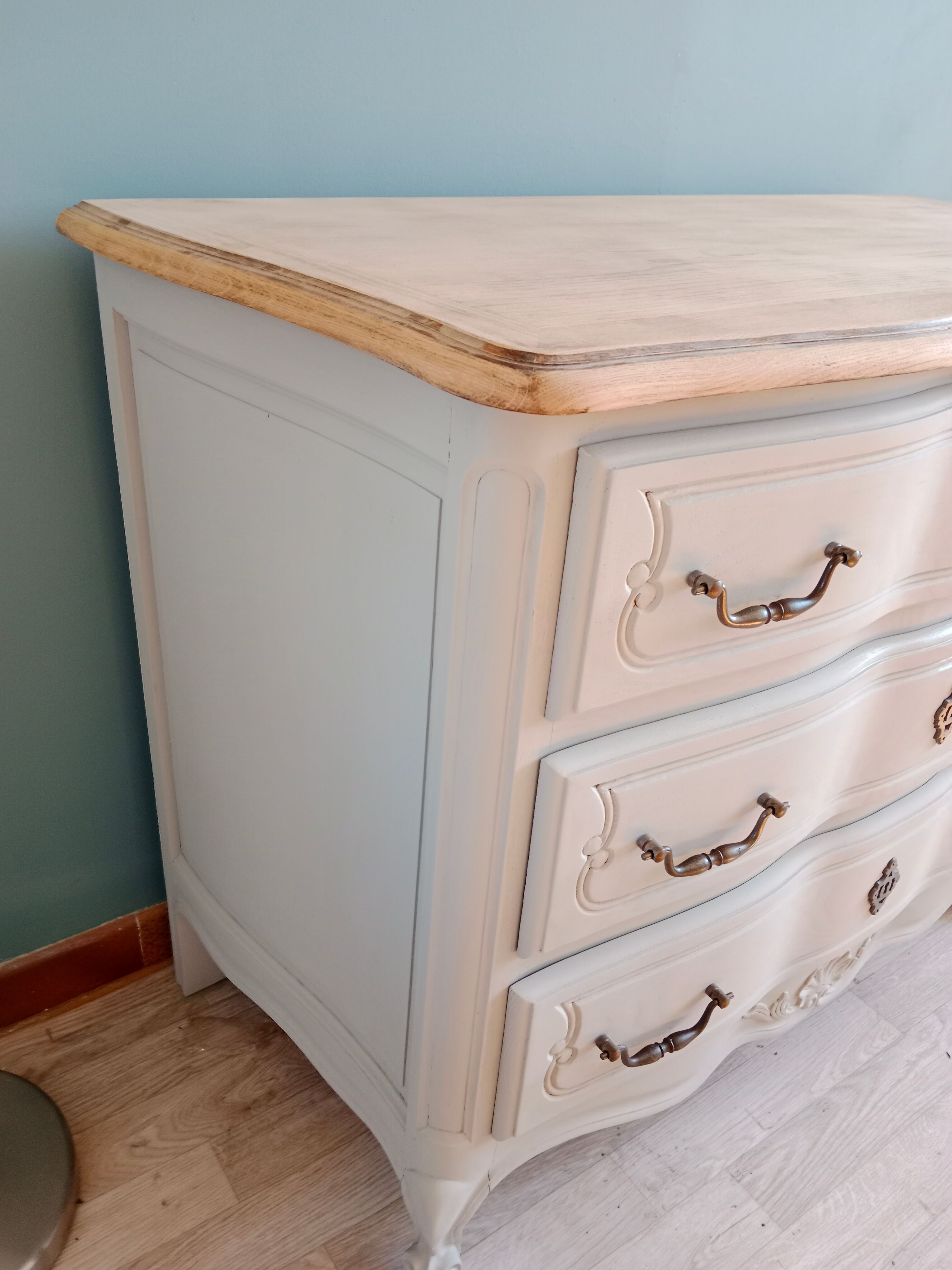 Chest of drawers crossbow oak