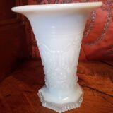 Vases opaline Charles X porte-ananas
