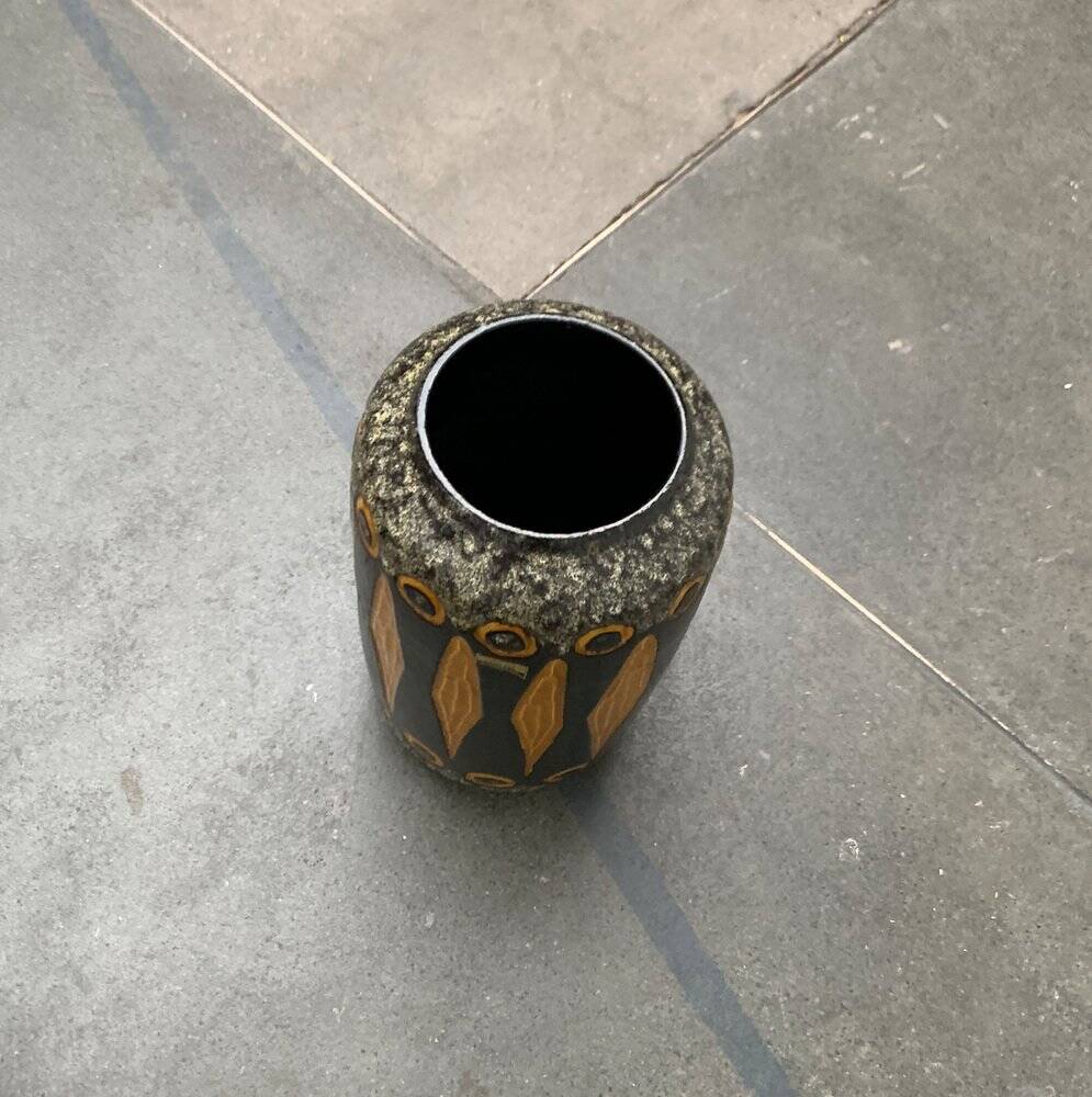 Brutalist sun vase in West German pottery WGP from the mid-century by Scheurich, 1960s.