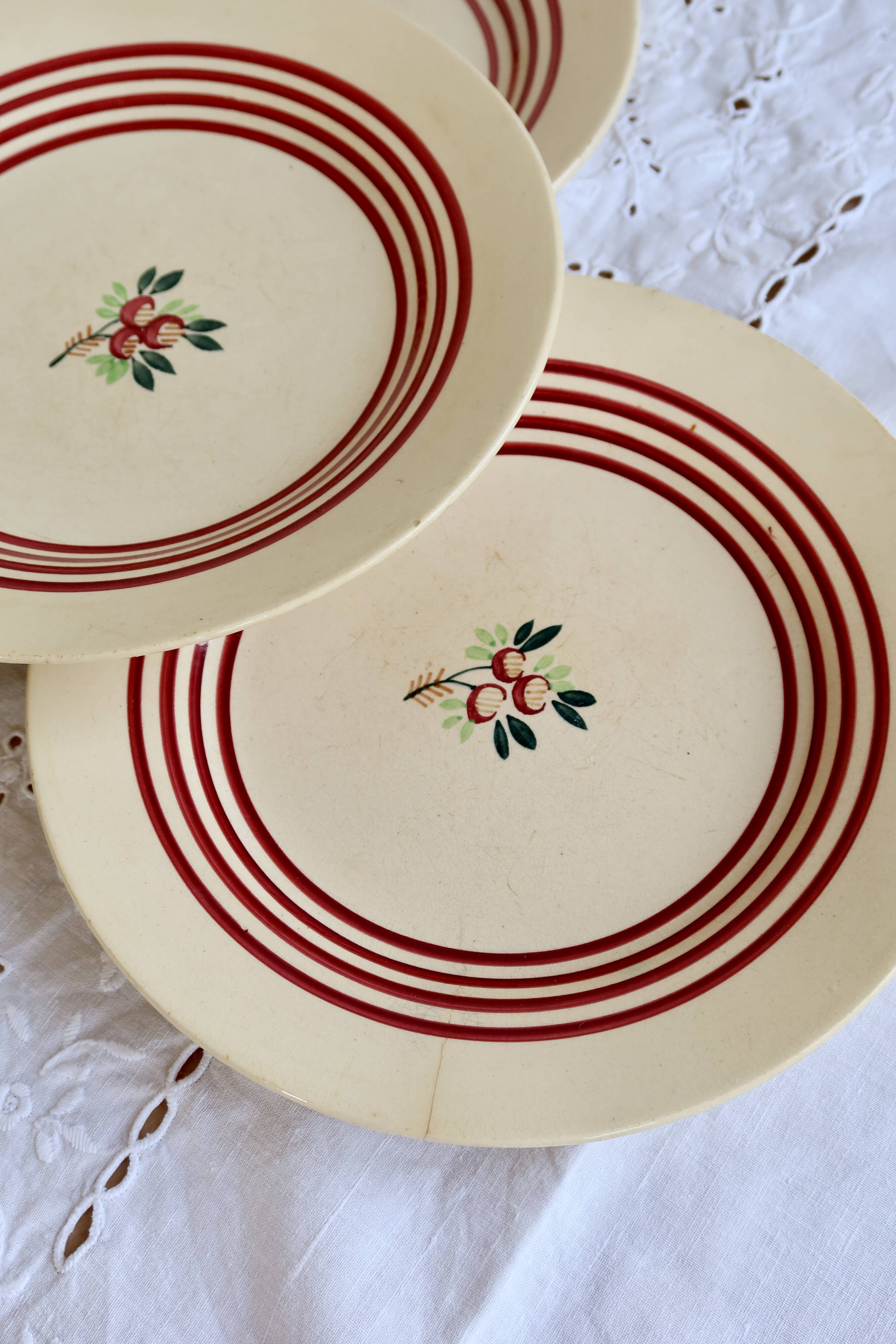 4 vintage Gien ironstone deep plates – Red floral pattern