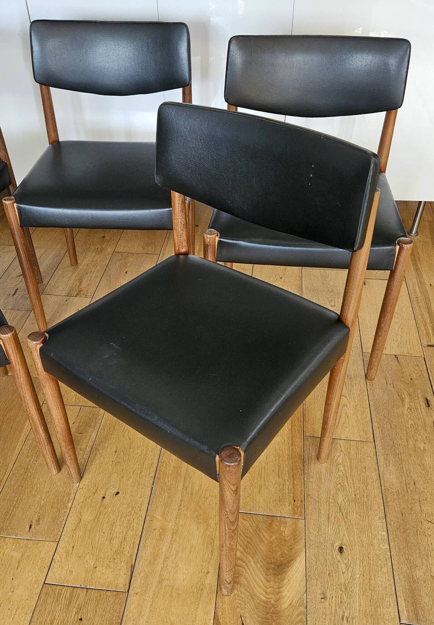 Set of 5 vintage "Scandinavian" chairs Zetel Behaagt / BeHaegel