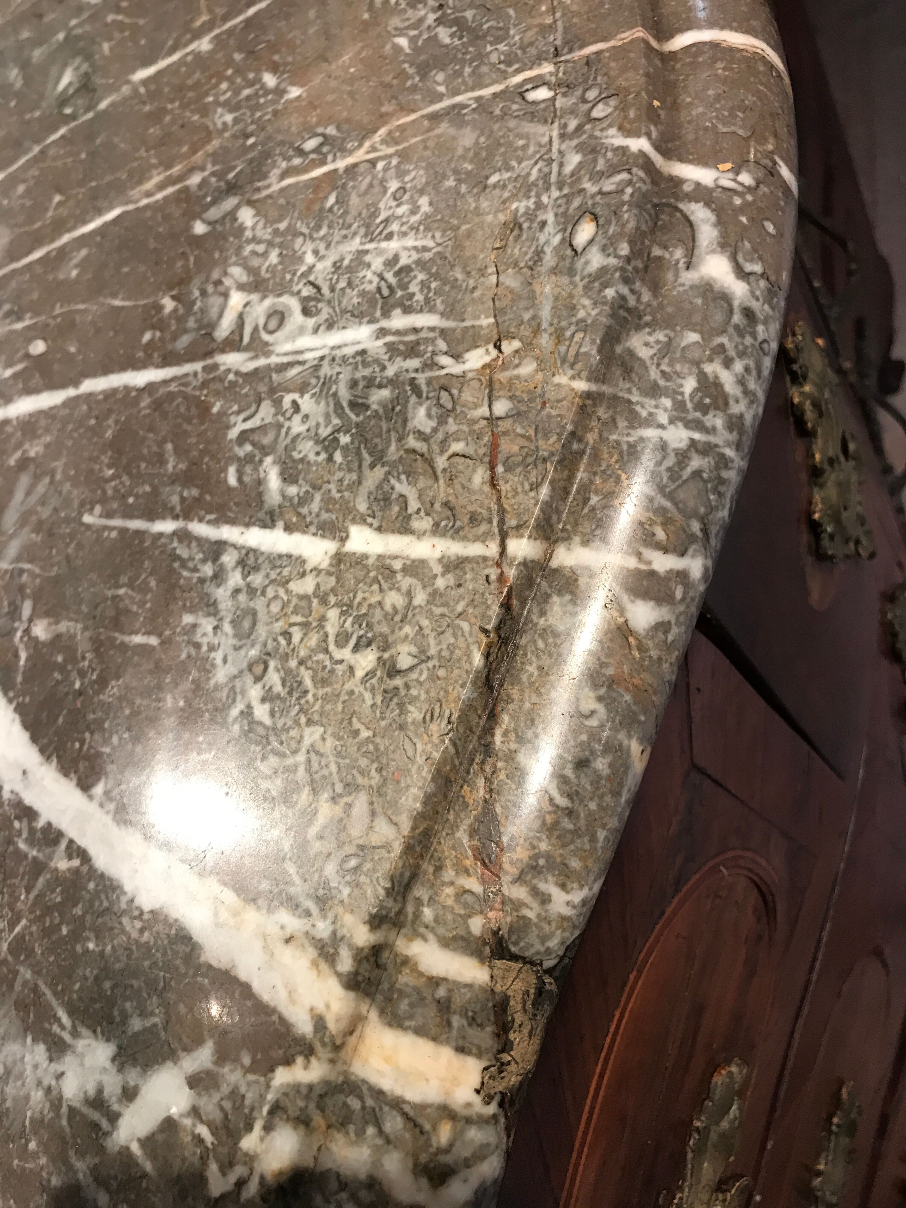 Regency period dresser