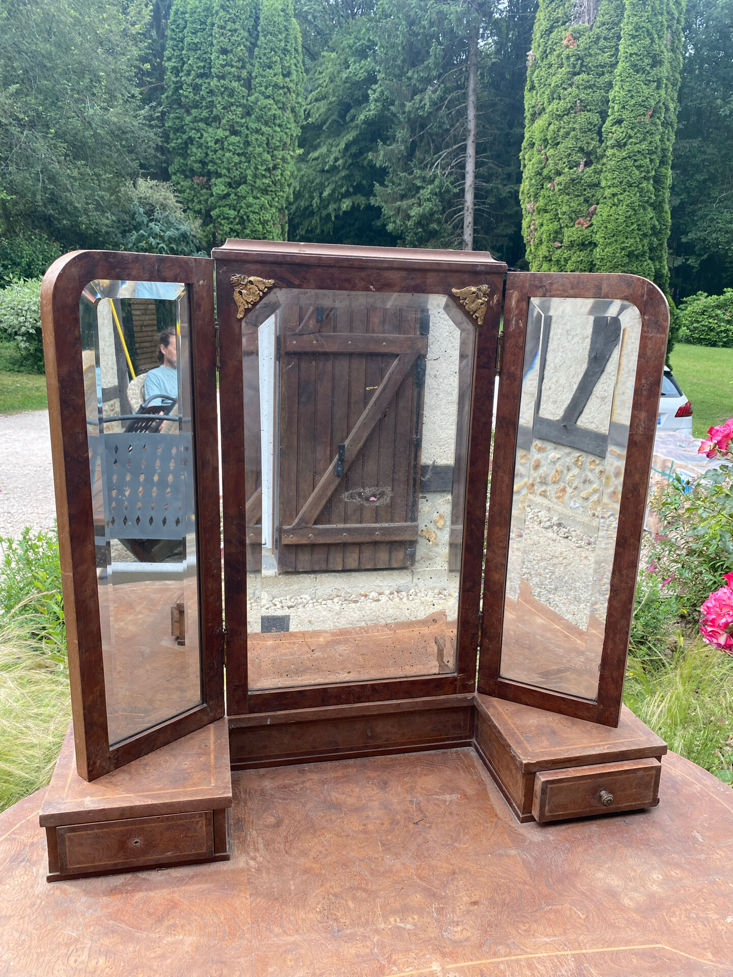 Triptych mirror