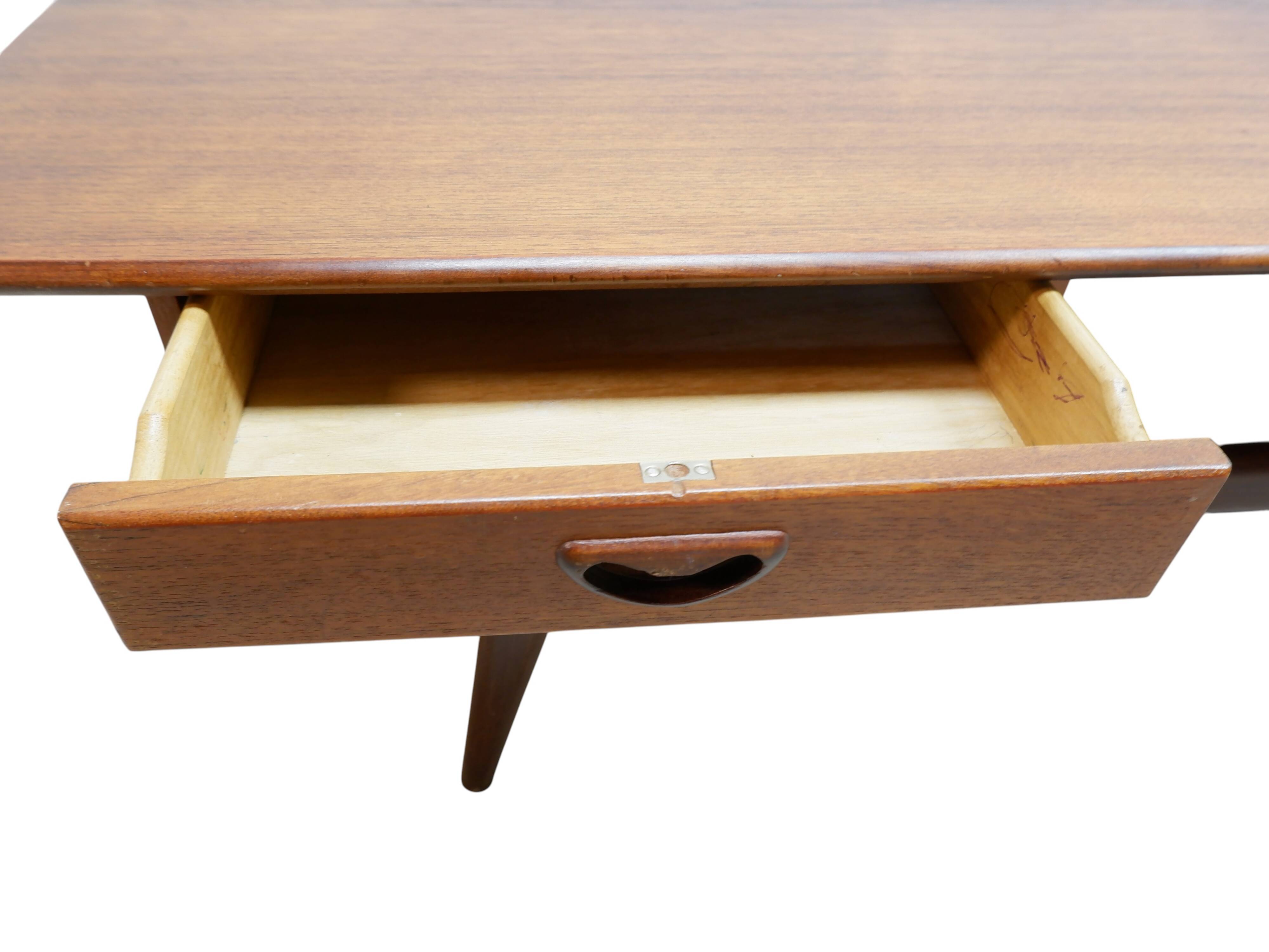 Louis van Teeffelen coffee table for Webe Holland, 1960s