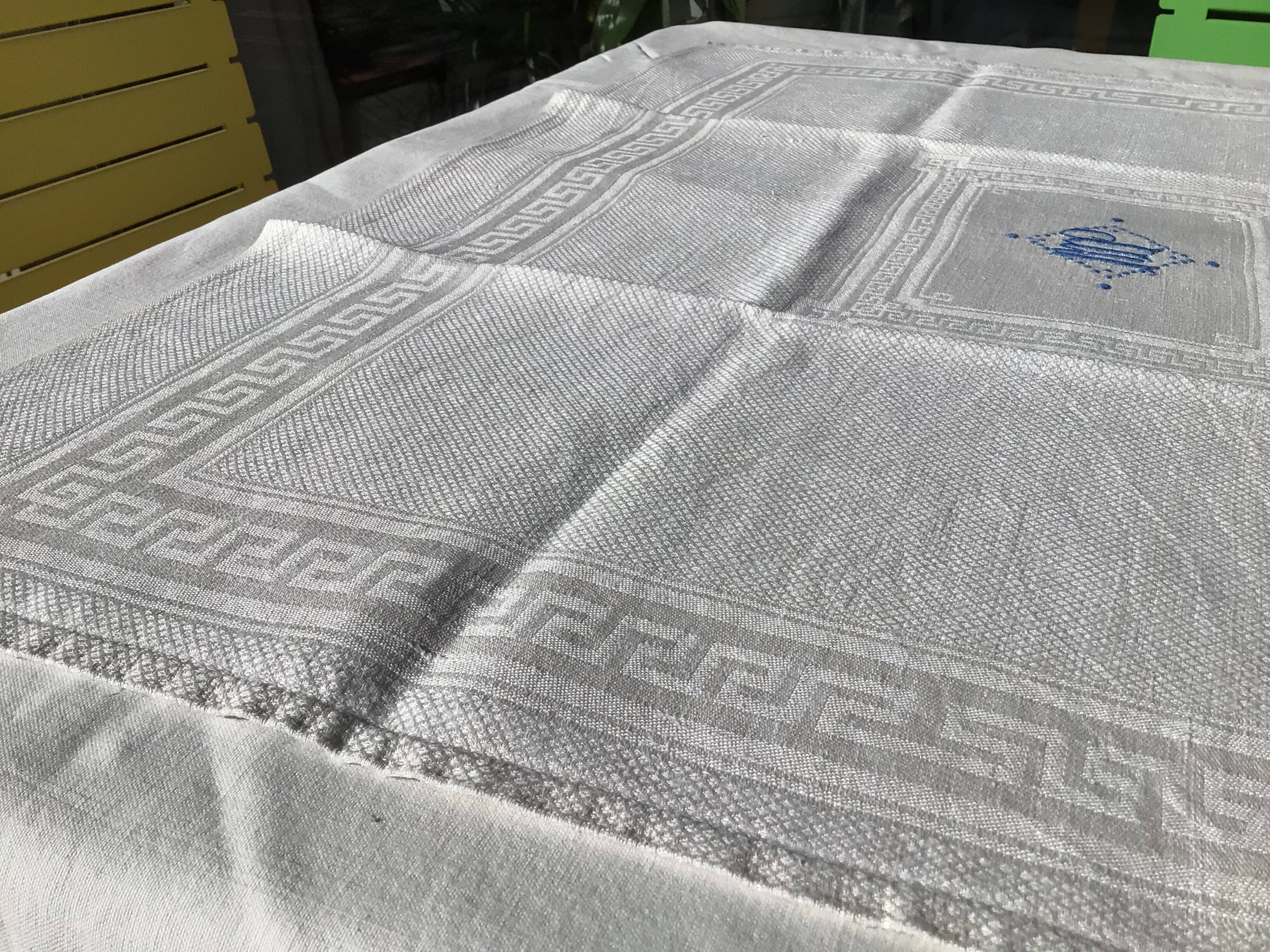 4 new PM damask napkins 78x65cm