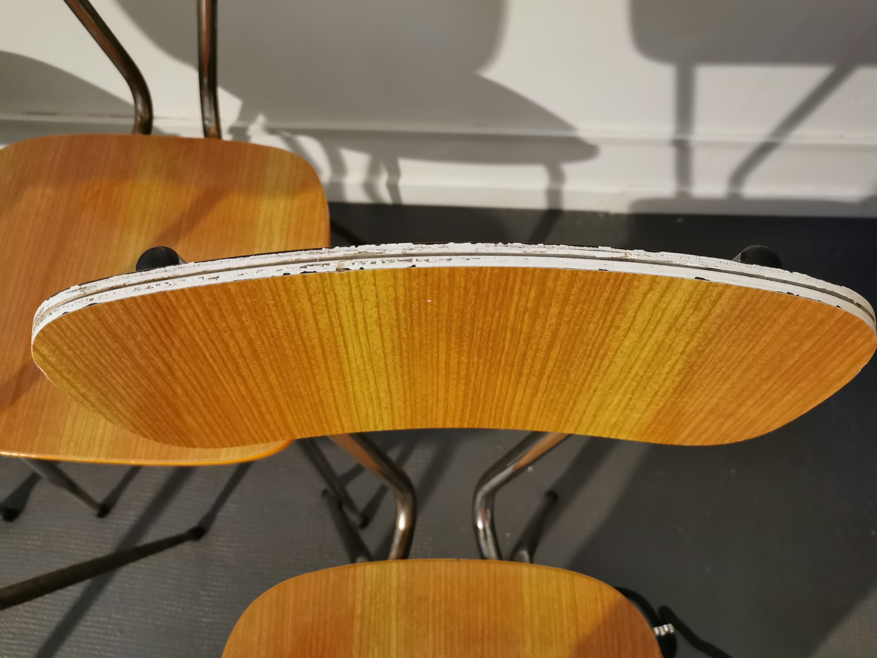 Set of 6 vintage formica chairs