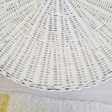 Table basse ancienne en rotin blanc