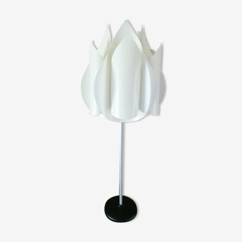 Knappa Tulpan table lamp by Brylle and Jacobsen