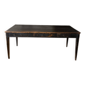 Table de ferme noire