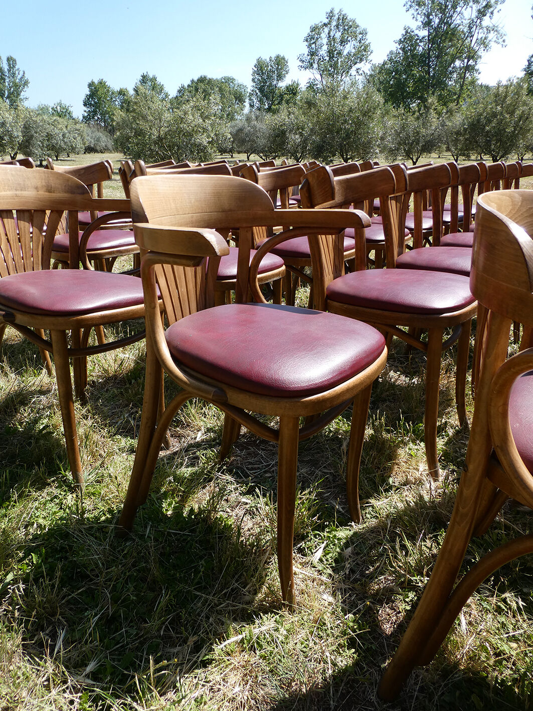Set of 41 bistro chairs seated red skaï
