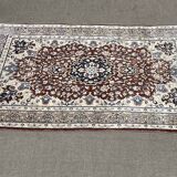 Handmade wool Oriental rug - 1.70m x 96cm