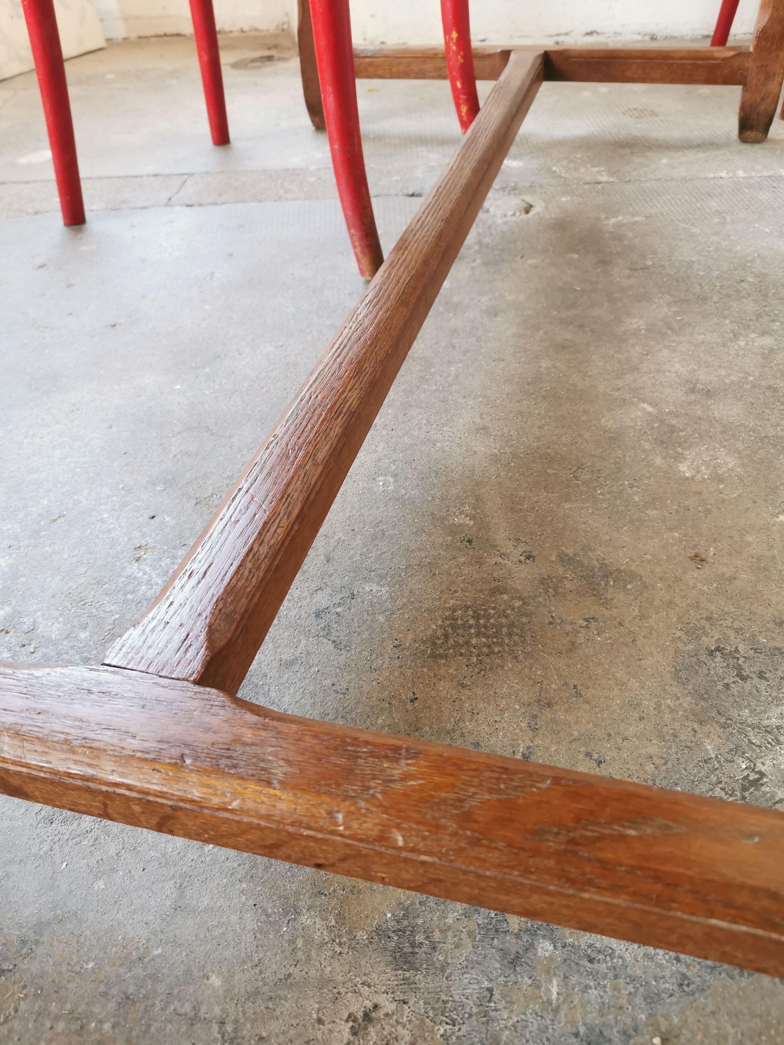 Table in raw oak, countryside.