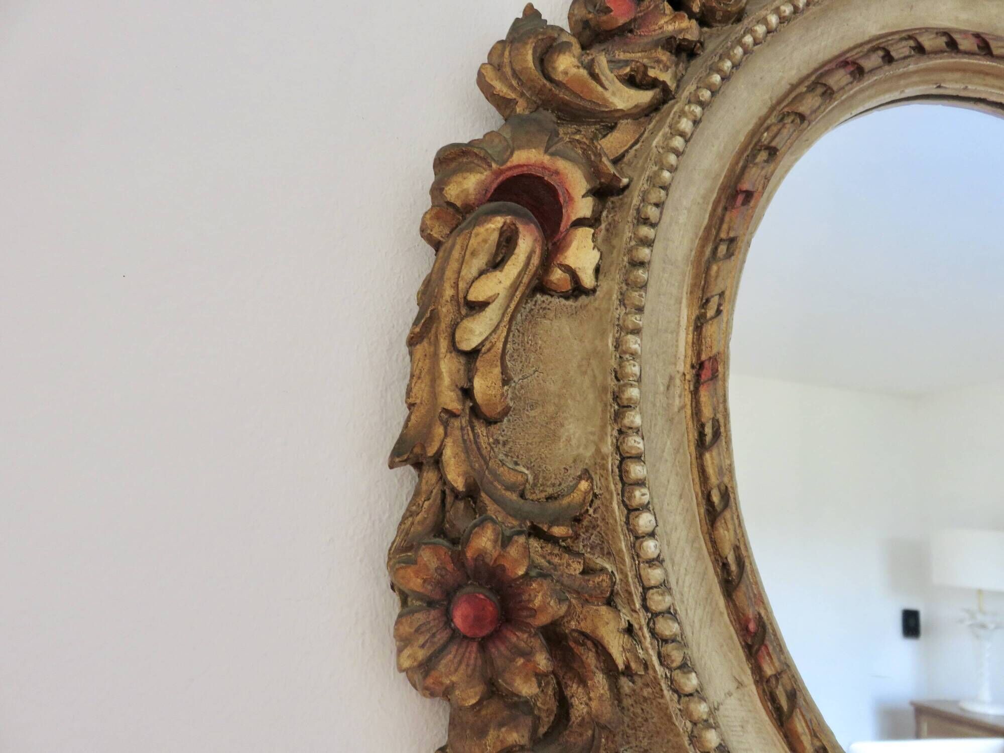 Large round wall mirror, baroque, floral pattern, rococo, 1970s
