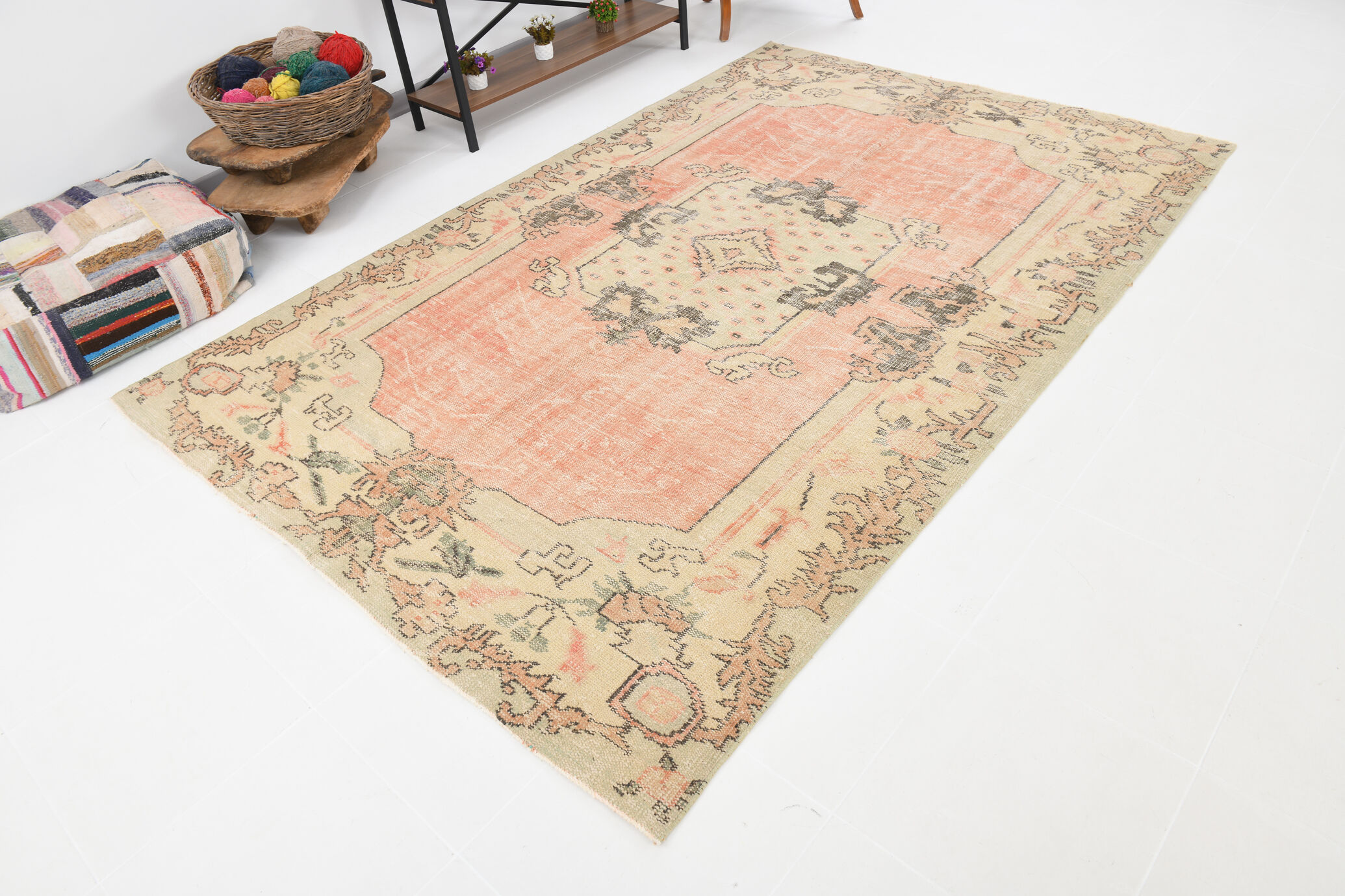 6x9 Classic Antique Vintage Rug, 185x282Cm