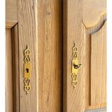 Light oak Parisian buffet, low country house furniture.