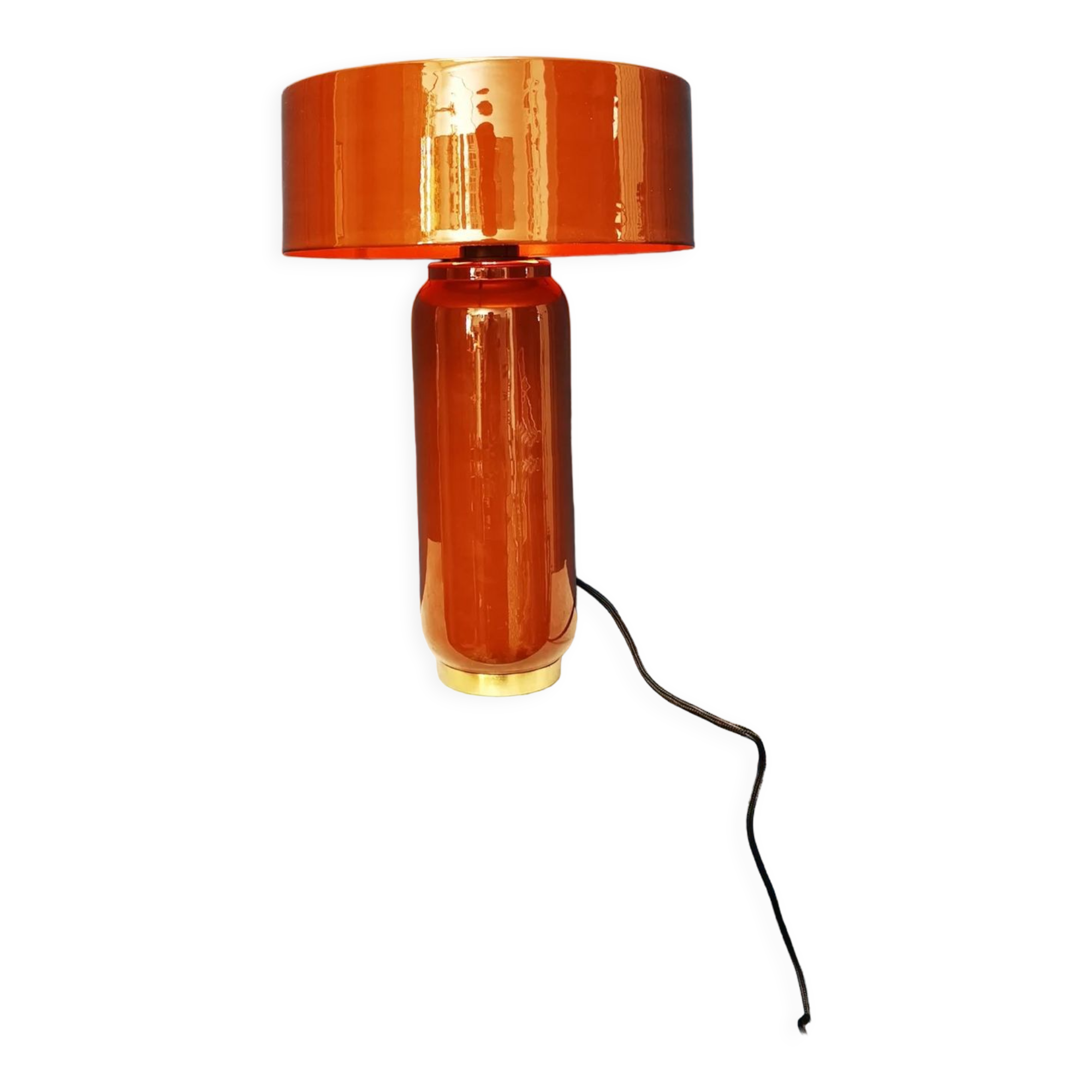 Burgundy red enamelled metal lamp