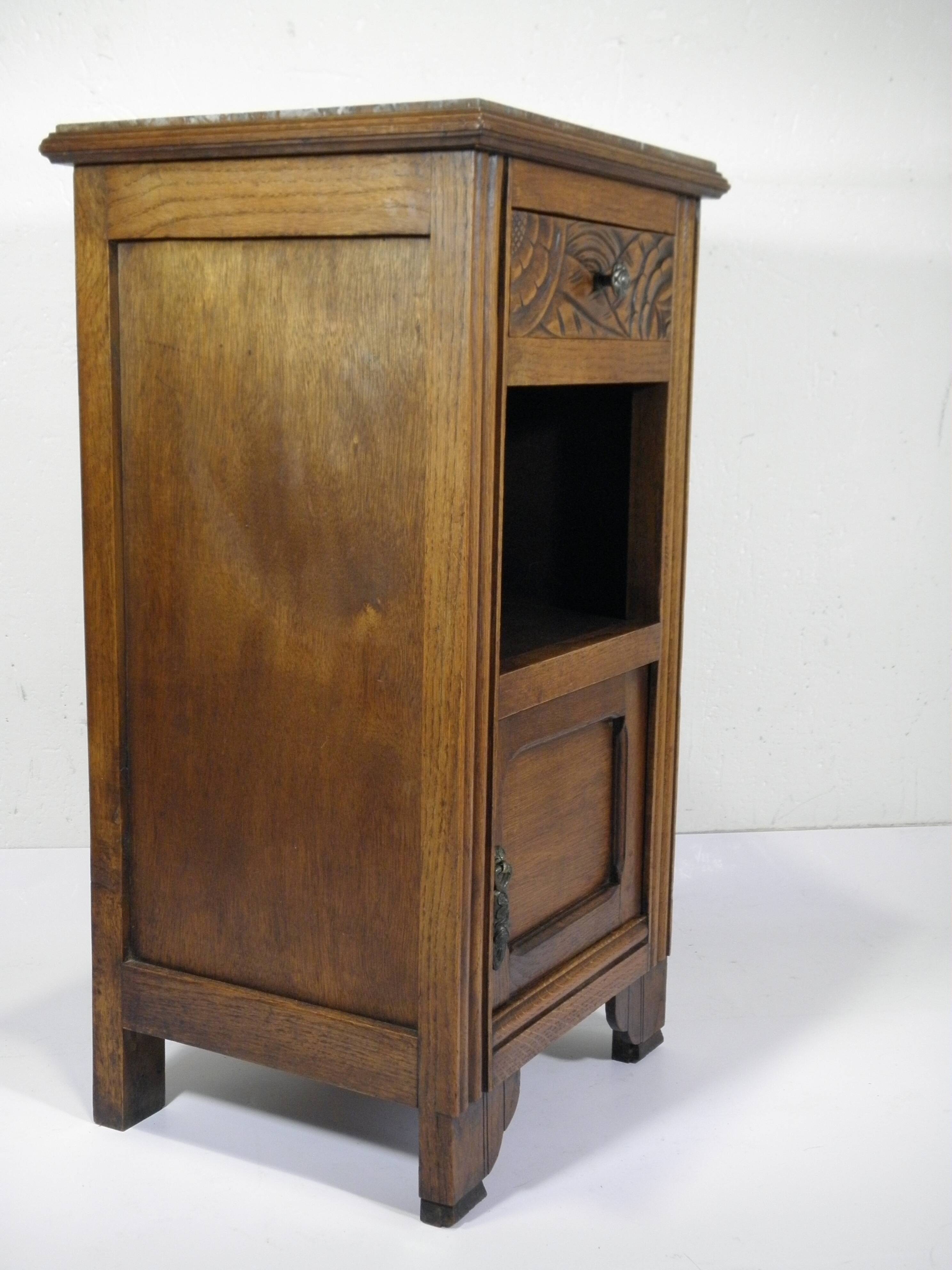 Occasional furniture, Art Deco bedside table