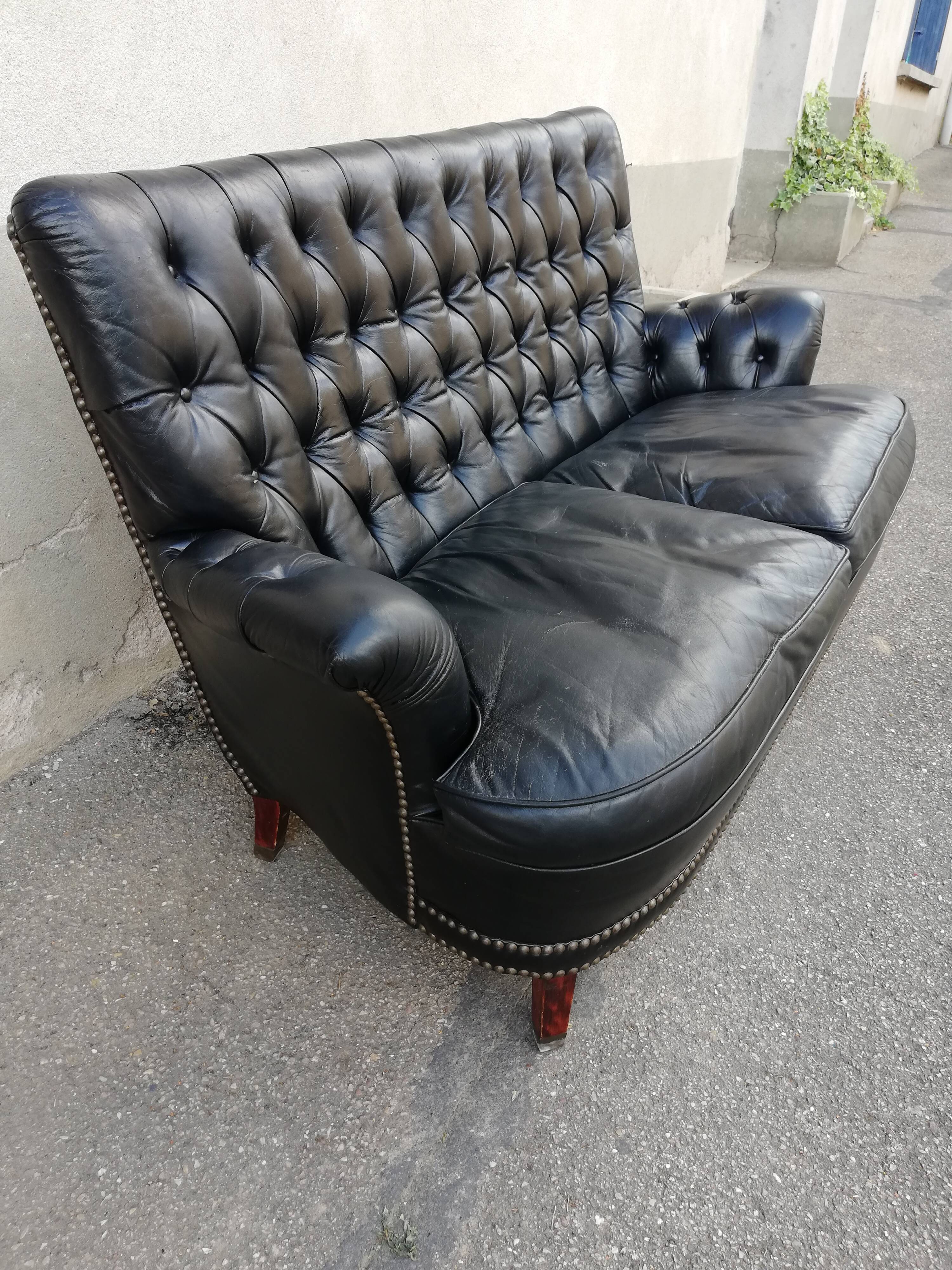 Black leather sofa 2 padded seats