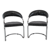 Paire de chaises en chrome et simili cuir par Giotto Stoppino. Italie années 1970.