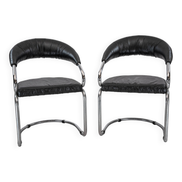 Pair of chrome and faux leather chairs by Giotto Stoppino. Italy 1970s