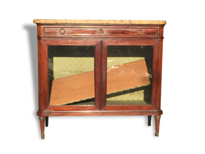 vitrine d'époque