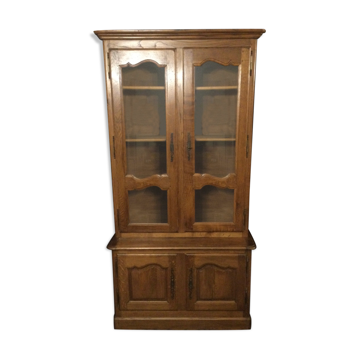Buffet deux corps vaisselier