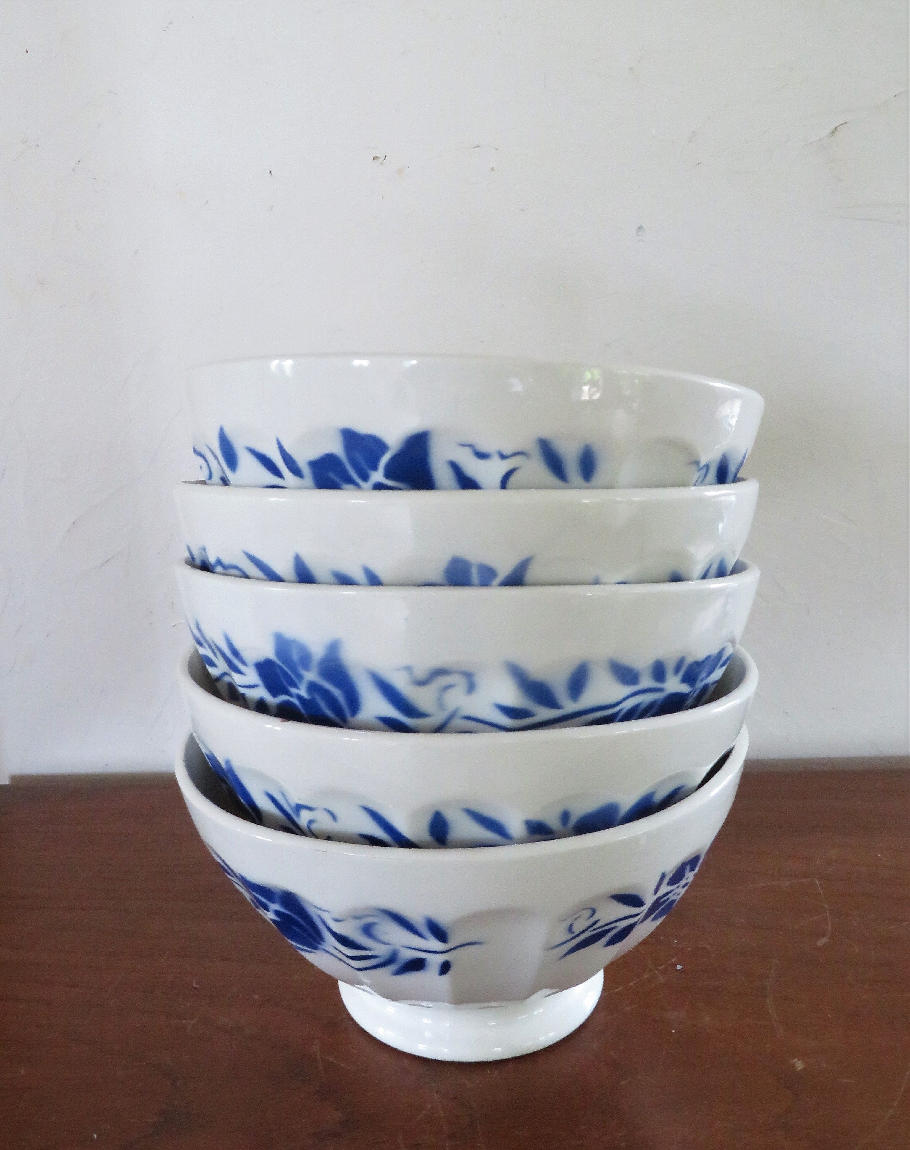 Old bowls, 18 cm