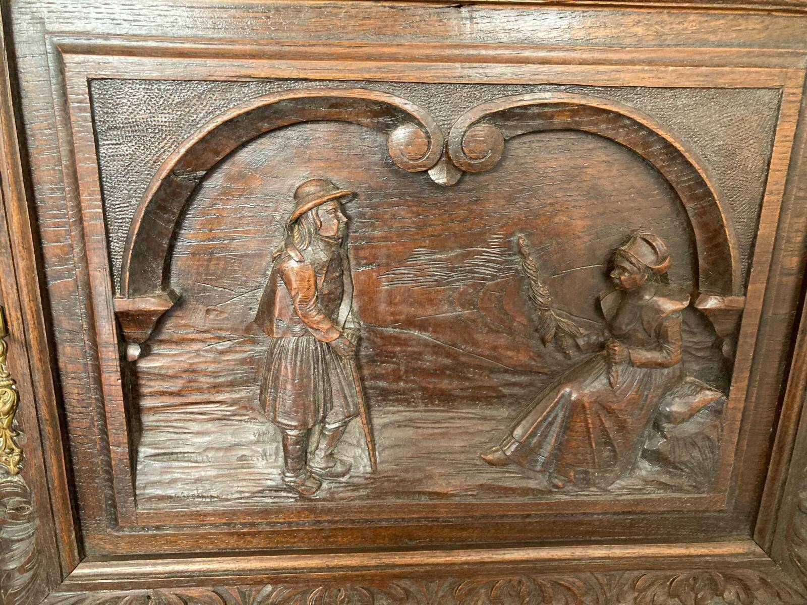 Buffet - Sideboard - Handcrafted Breton furniture in carved solid oak