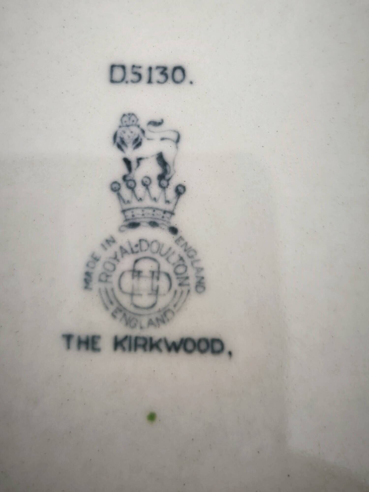 Set of 6 Royal Doulton dinner plates in the Kirkwood pattern.