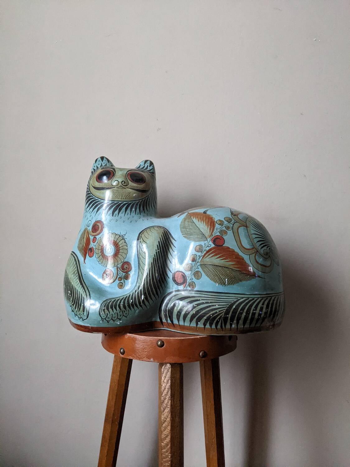 Handcrafted ceramic chat Mexico