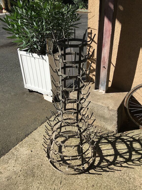 Porte bouteille hérisson en zinc