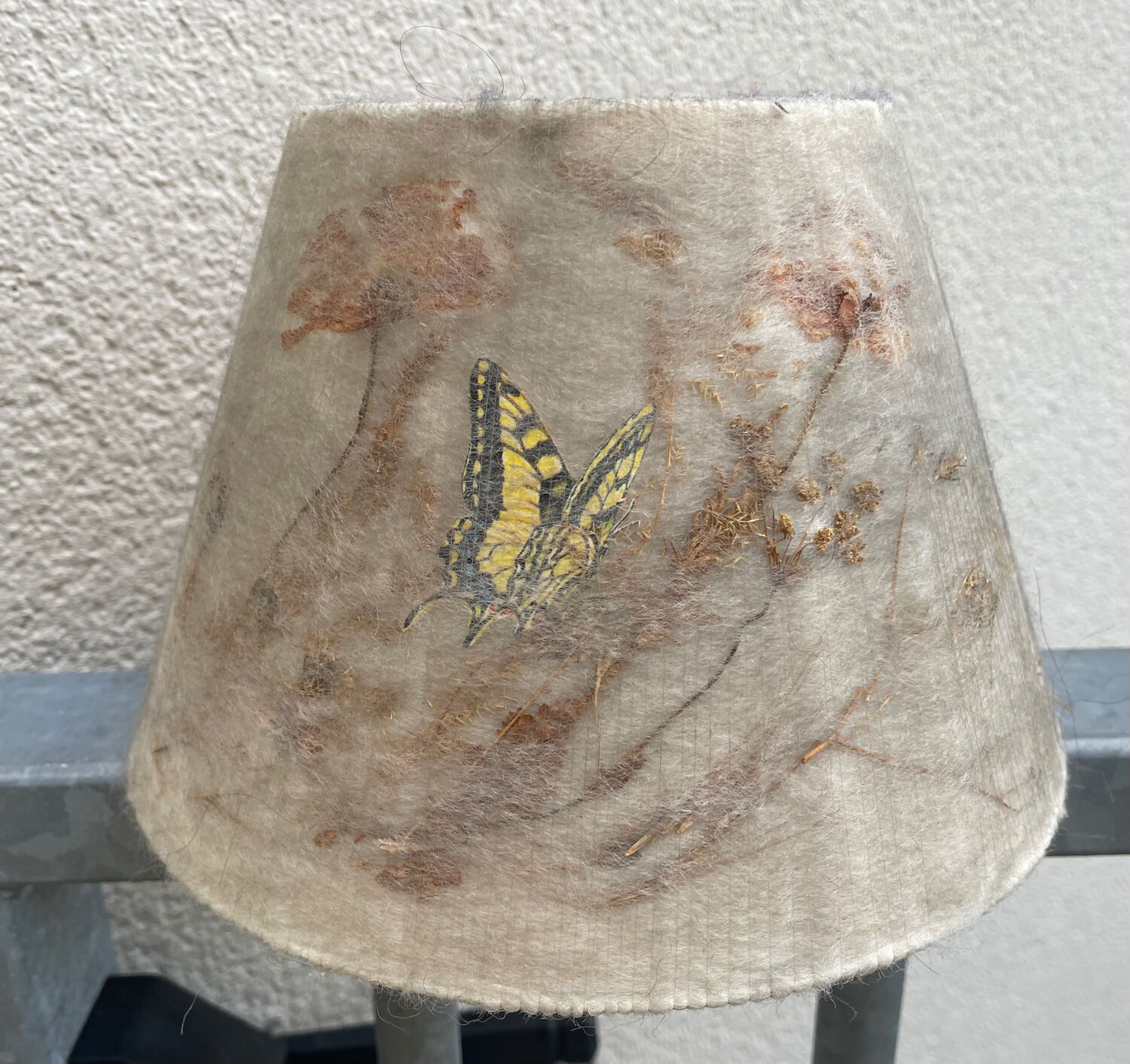 Paire d’abats- jour artisanale vintage