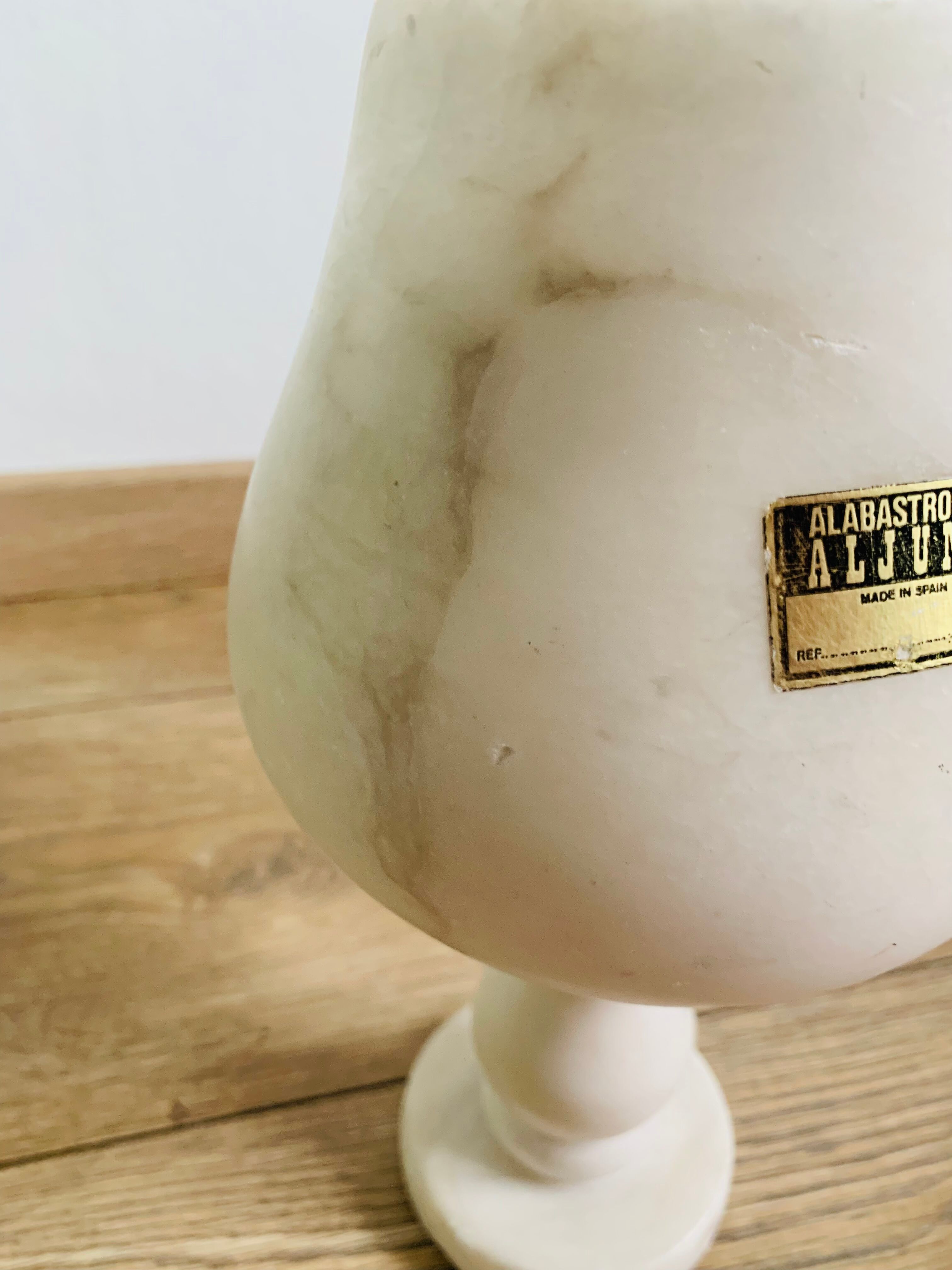 Alabaster vase from Spain