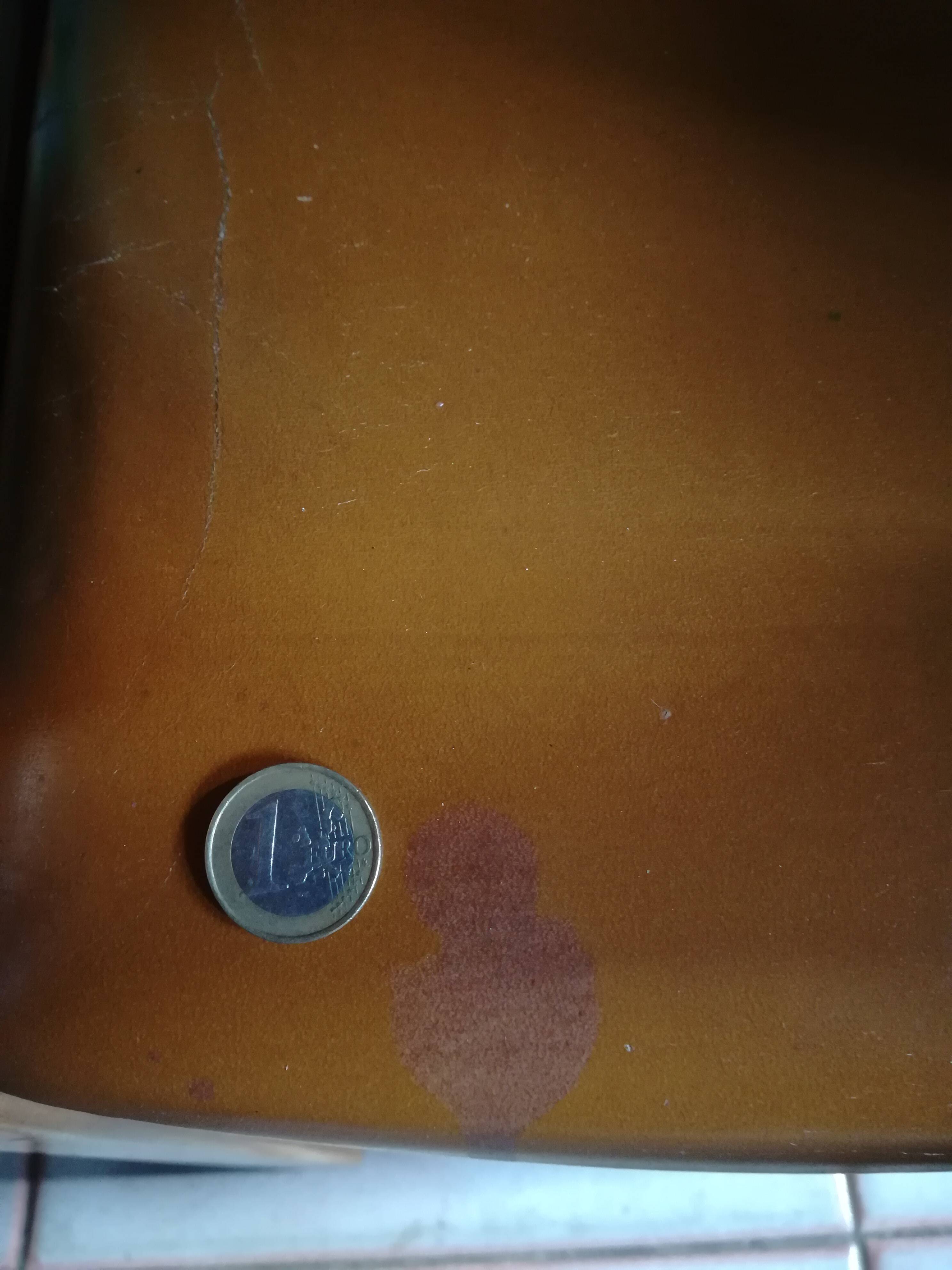 Maison Regain chairs in elm and leather