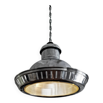 Holophane lamp