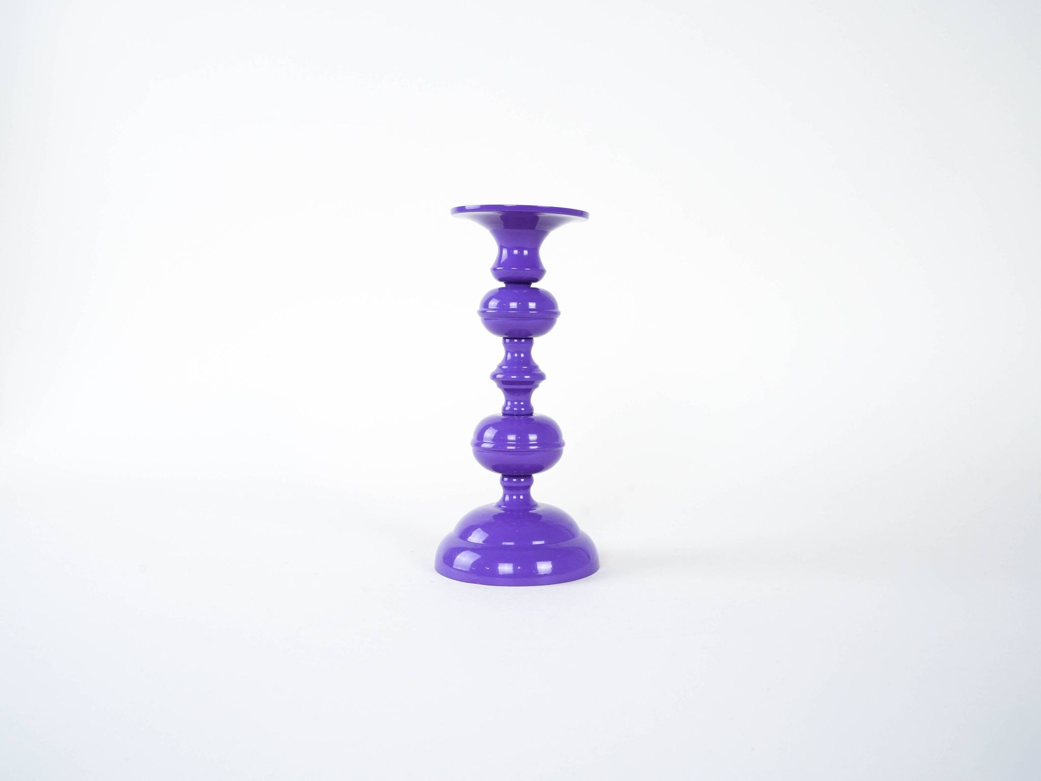 Bougeoir en métal violet, design danois, années 1970, fabriqué au Danemark.