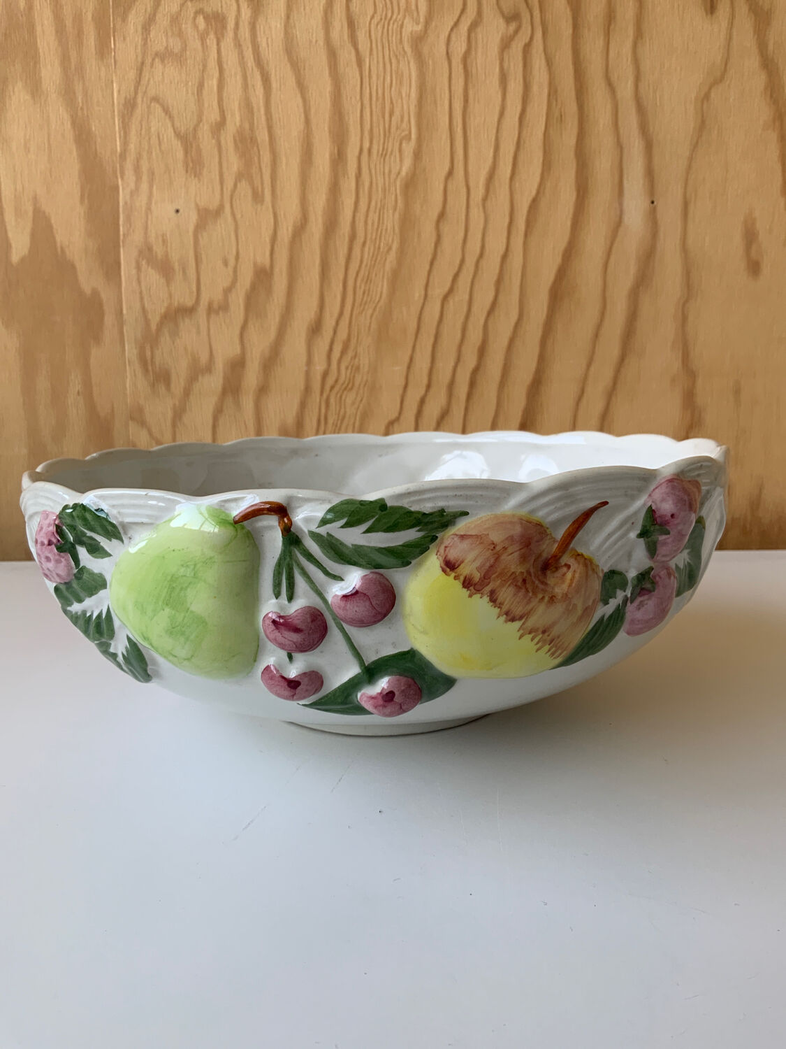 Slip salad bowl