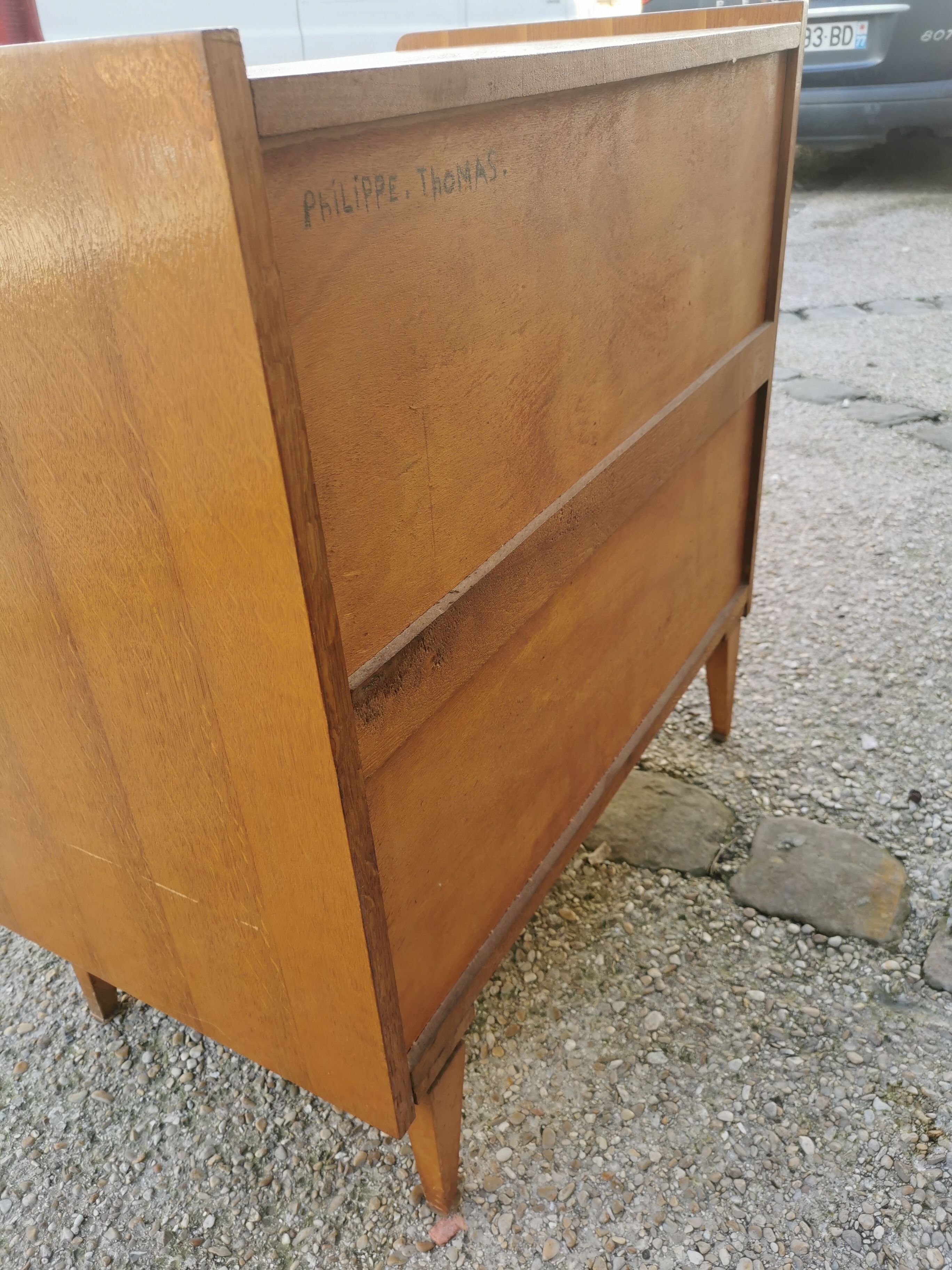Vintage chest of drawers