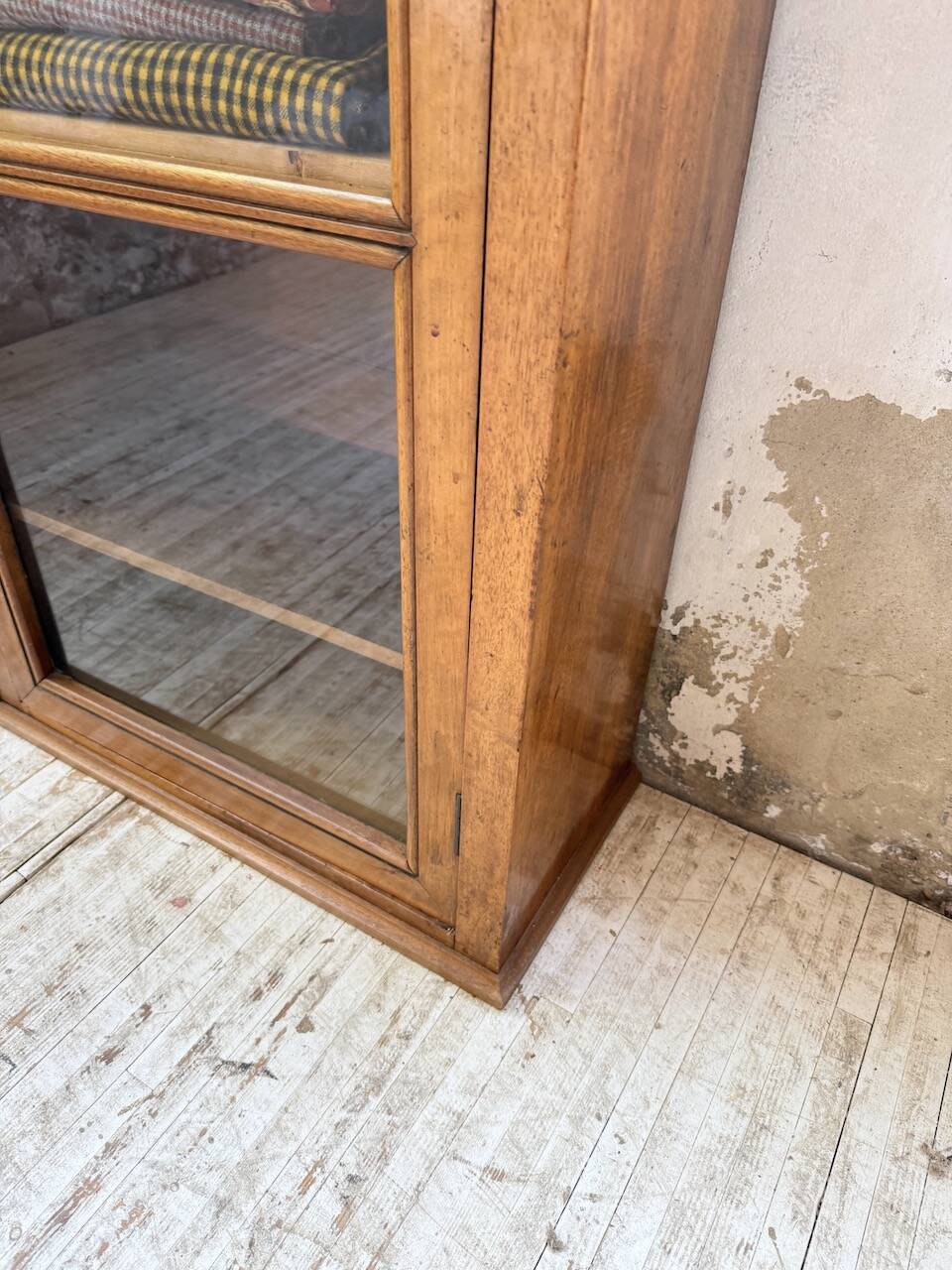Glass-fronted walnut library 1900