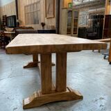 Farmhouse table and its 2 benches