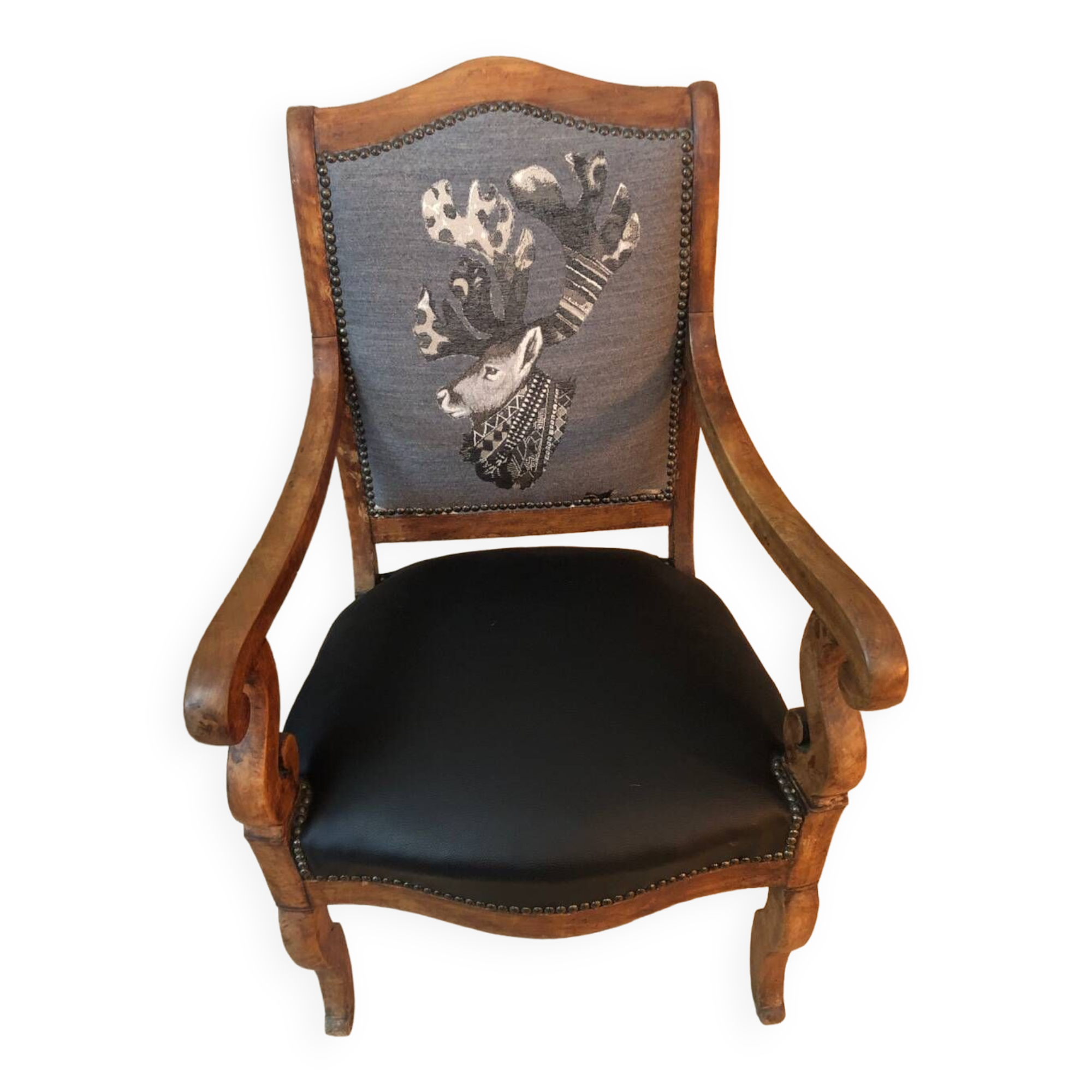 Mountain-style restaurant armchair