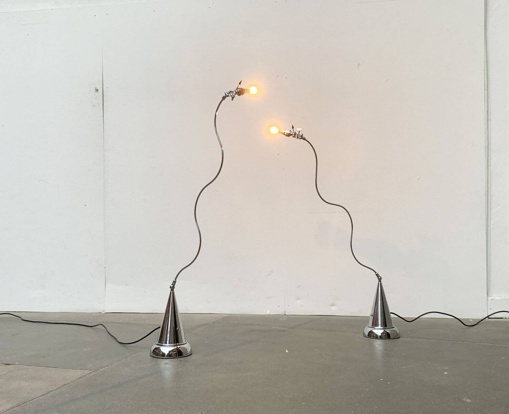 Postmodern Italian floor lamp by Andrea Bastianello for Disegnoluce, 1980s.